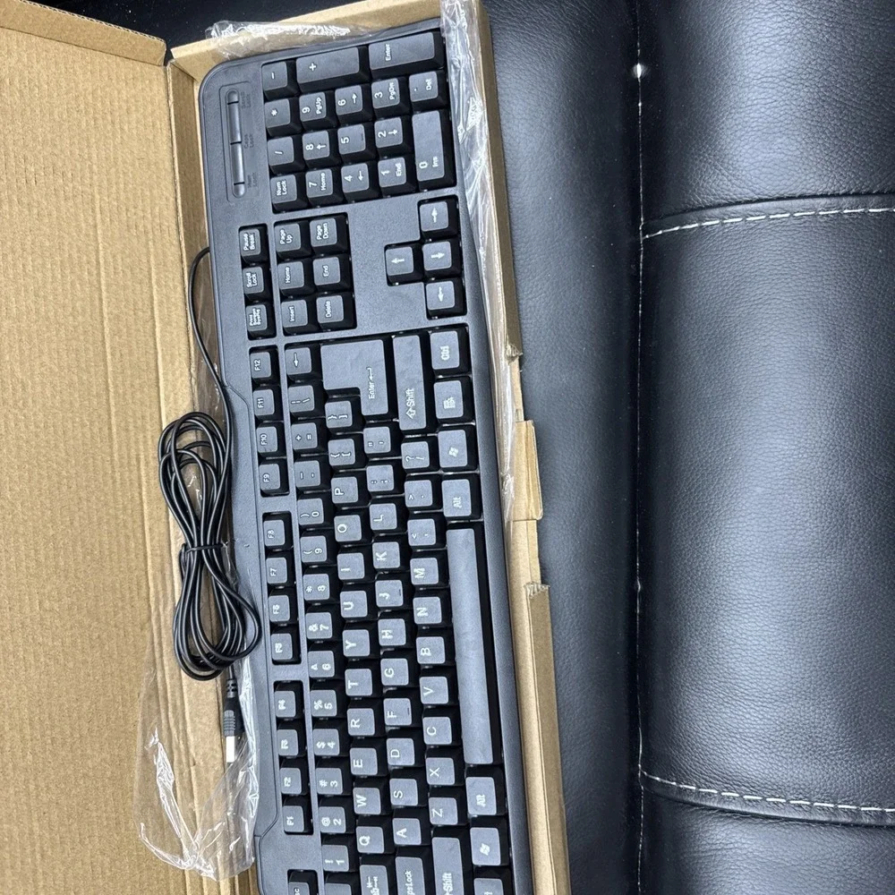 iMicro KB-US0803 USB Wired Keyboard - No Drivers‎ Needed! Plug & Play